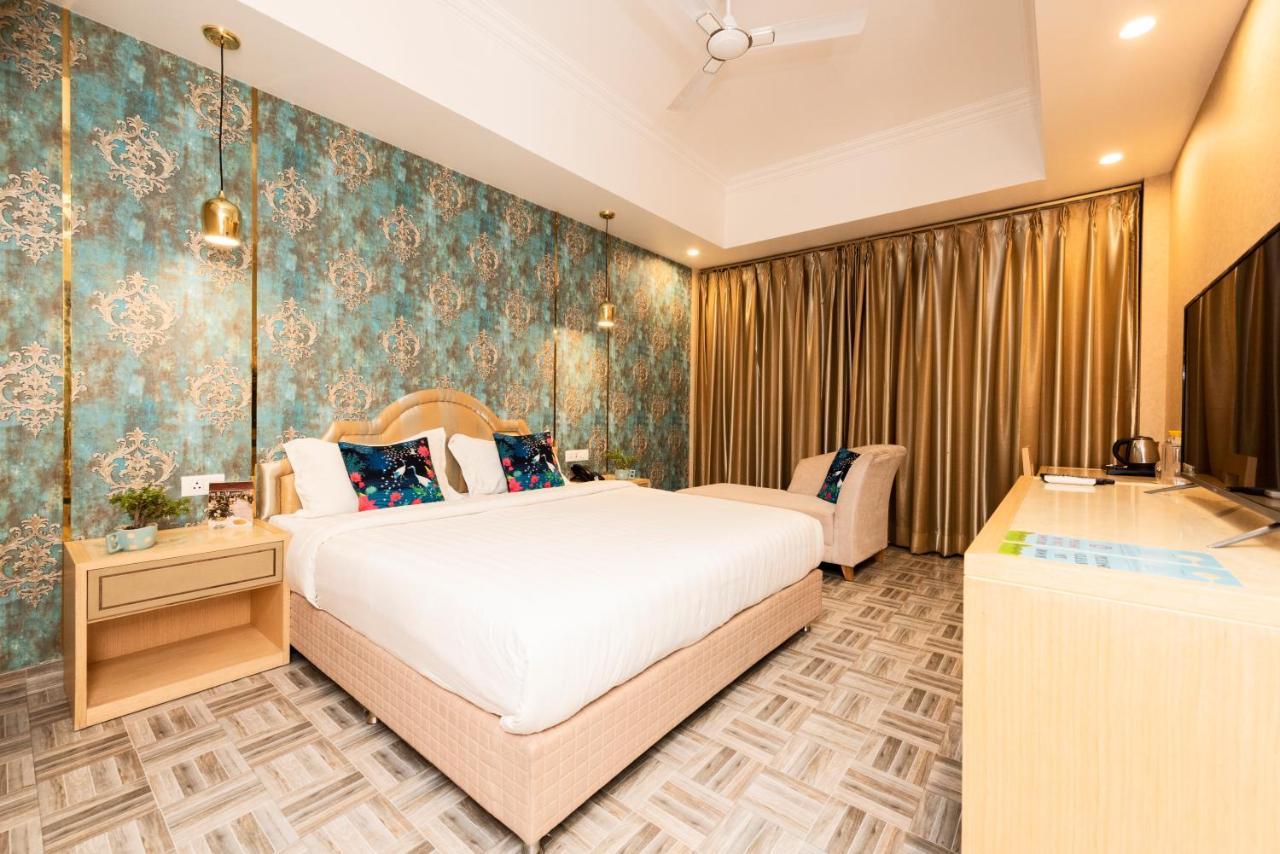 Hotel Casa Aishbagh Lucknow Bagian luar foto